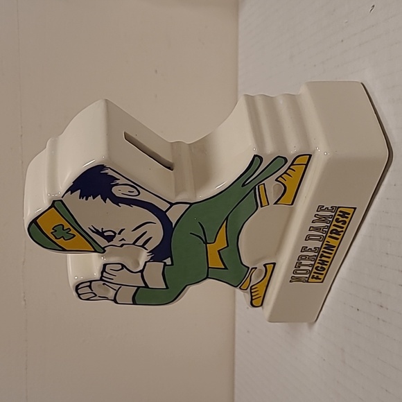 Vintage 1960's Notre Dame  Fighting Irish Leprechaun Mascot Bank - Picture 2 of 16